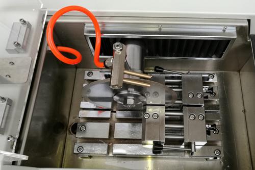coupeur abrasif d'équipement métallographique de section de φ60mm pour l'élément électronique matériel